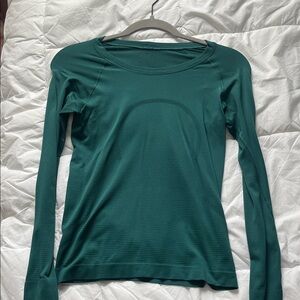 lululemon athletica Deep Green Long Sleeve Top